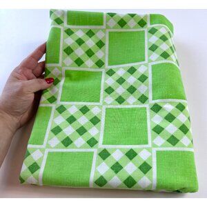 Vintage 70s flat/top sheet, white and green geometric checks, full size bed